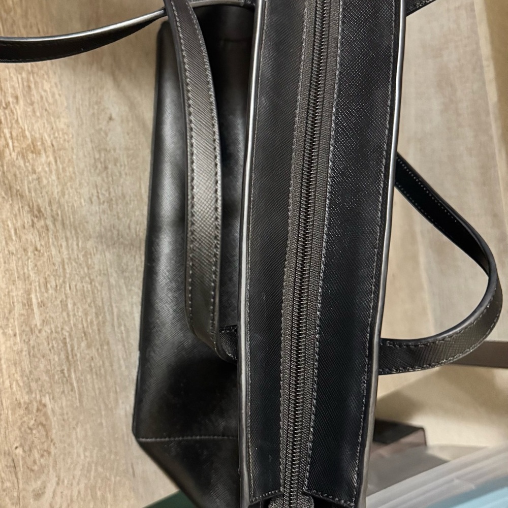 Kate Spade Black Dana Saffiano PVC tote with matching Madison wallet - Picture 13 of 16
